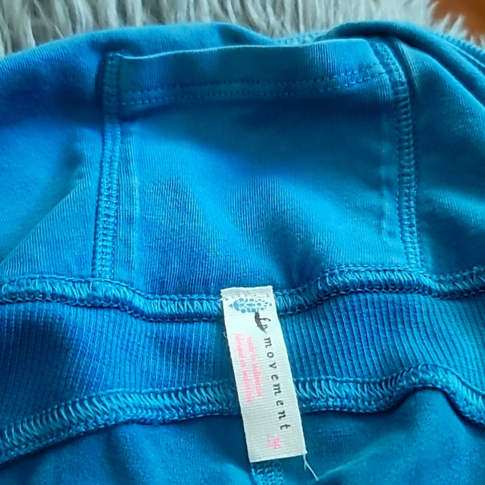 💙 FREE PEOPLE MOVEMENT HOT SHOT LEGGINGS! - Picture 8 of 11